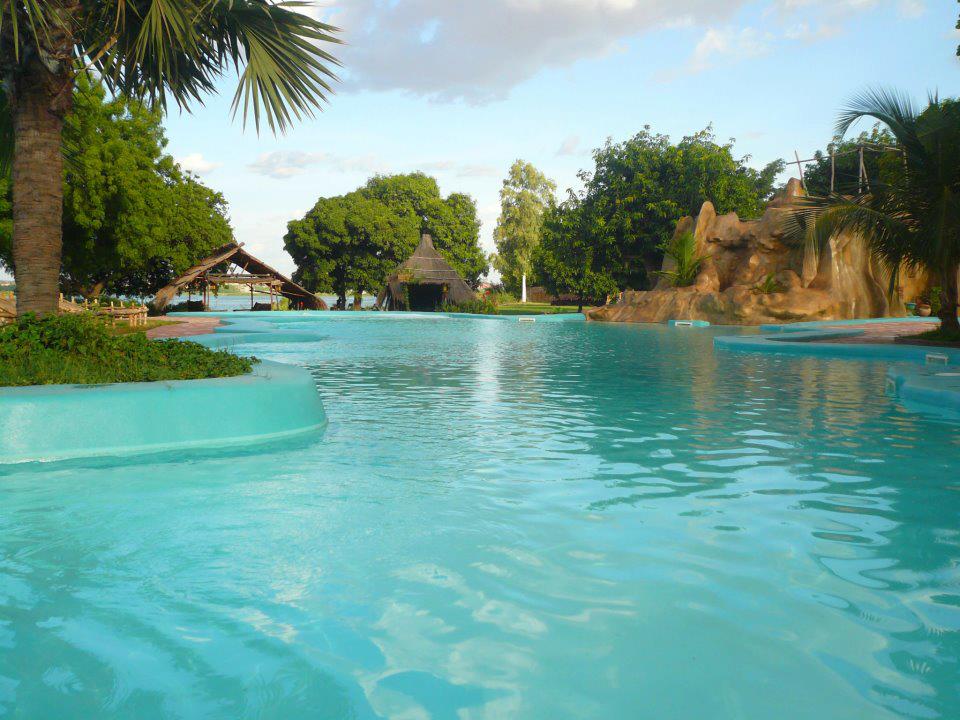 The BadaLodge swimming pool - Bamako