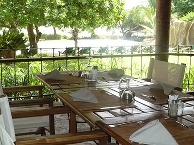 La terrasse du restaurant le Badalodge - Bamako